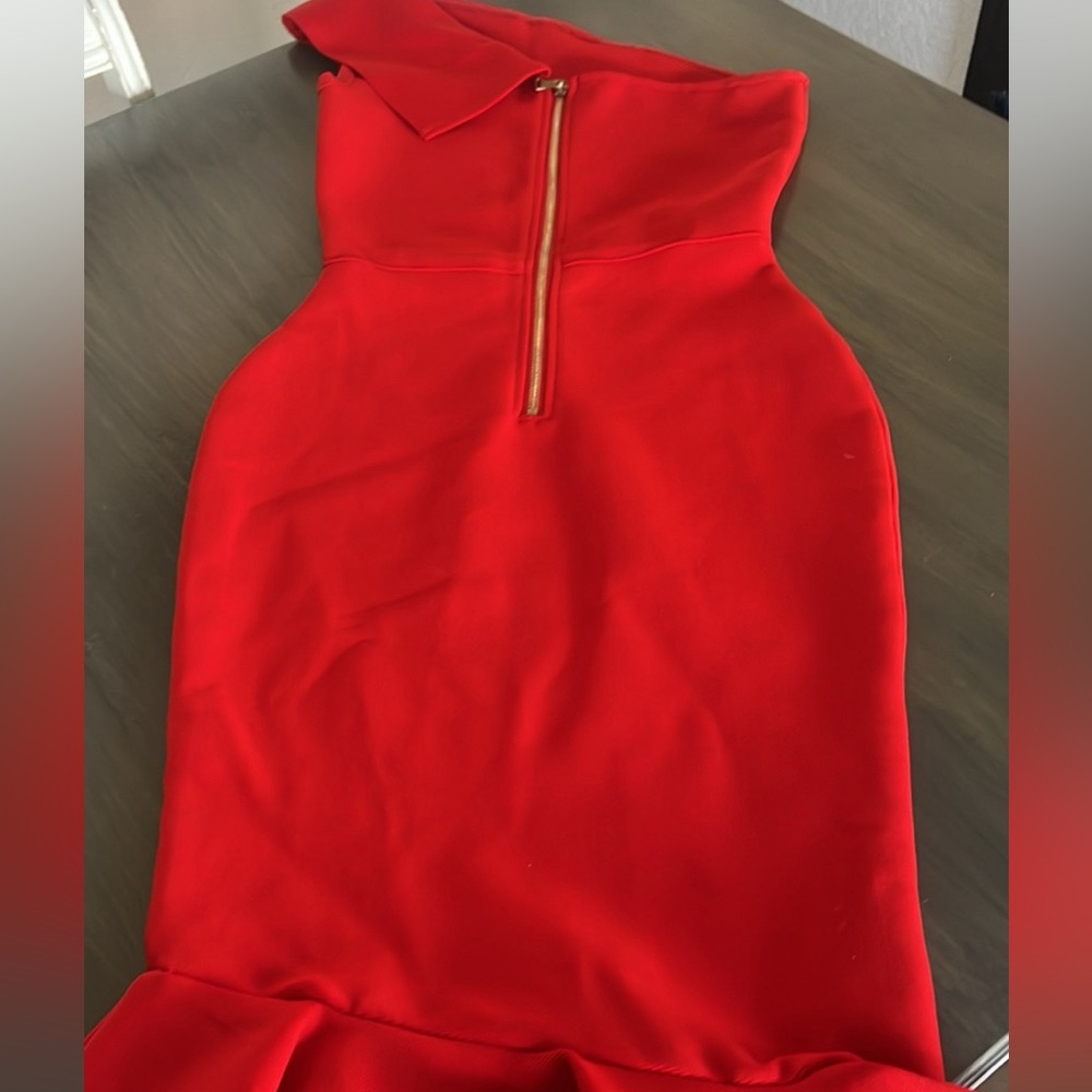 Red. Bodycon dress size small